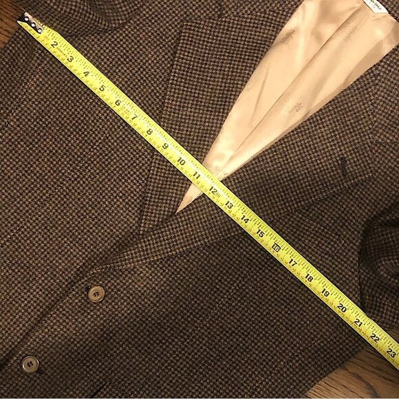 SAKS FIFTH AVENUE Men’s Houndstooth Camel Hair Brown and Black Blazer Sz 44R - Picture 8 of 13